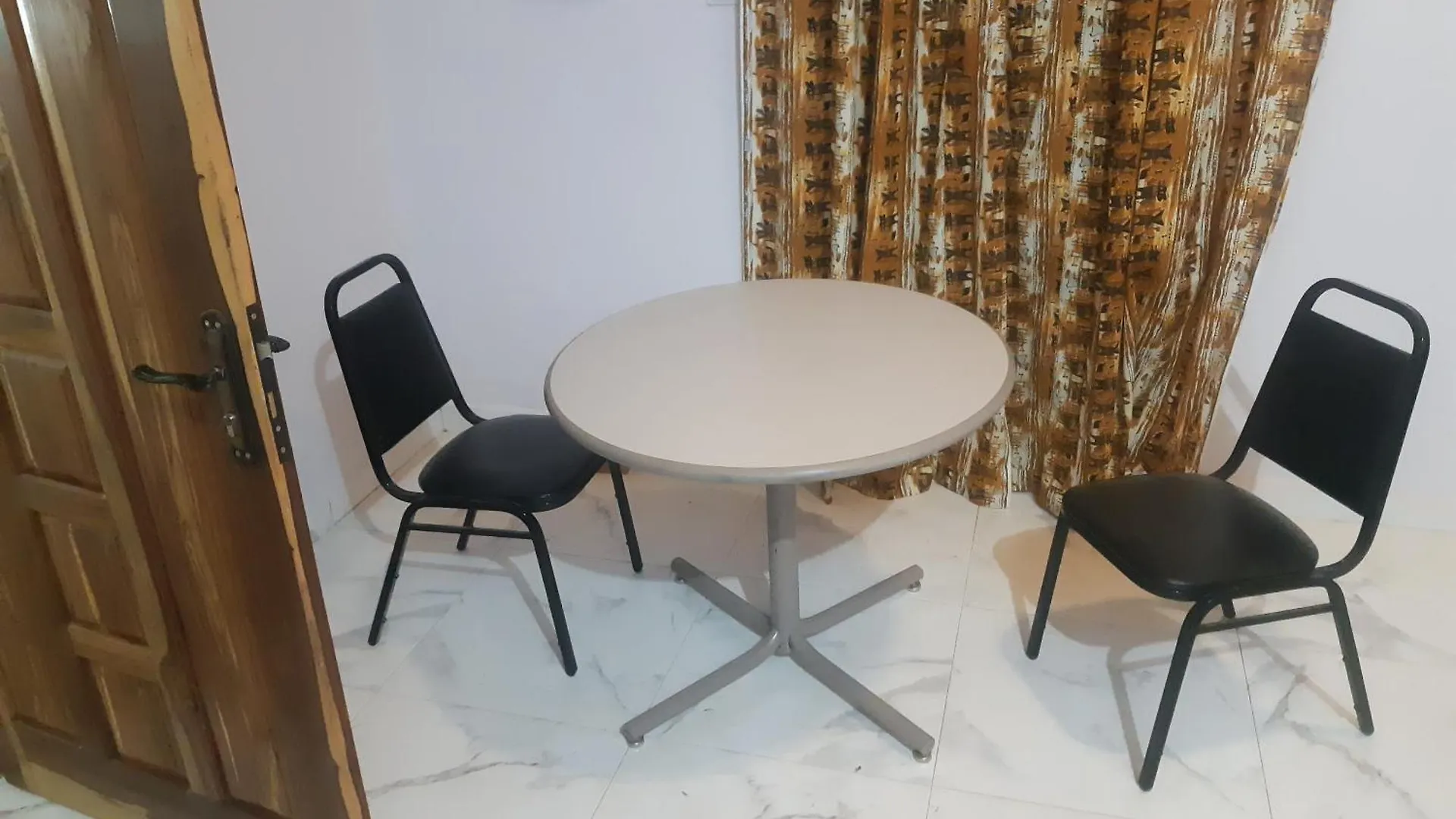Superbe Studio Surplombant La Plage De Yoff A5 Dakar Apartment